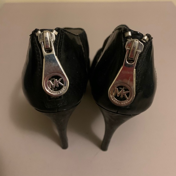 Michael Kors heels - Size 4 - Picture 3 of 11